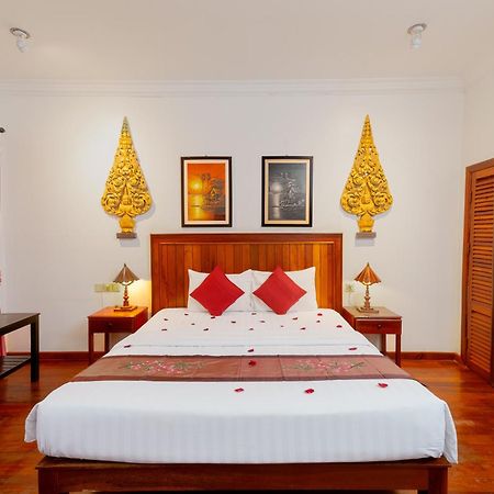 Asanak D'Angkor Boutique Hotel Siem Reap Buitenkant foto