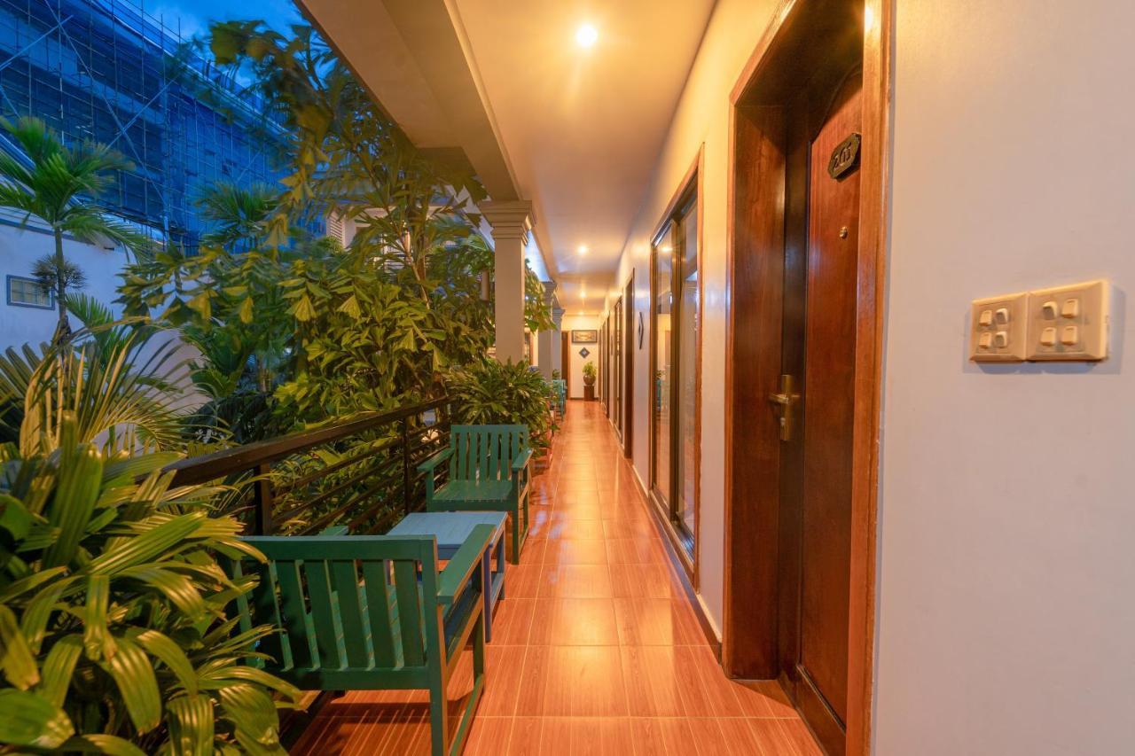 Asanak D'Angkor Boutique Hotel Siem Reap Buitenkant foto