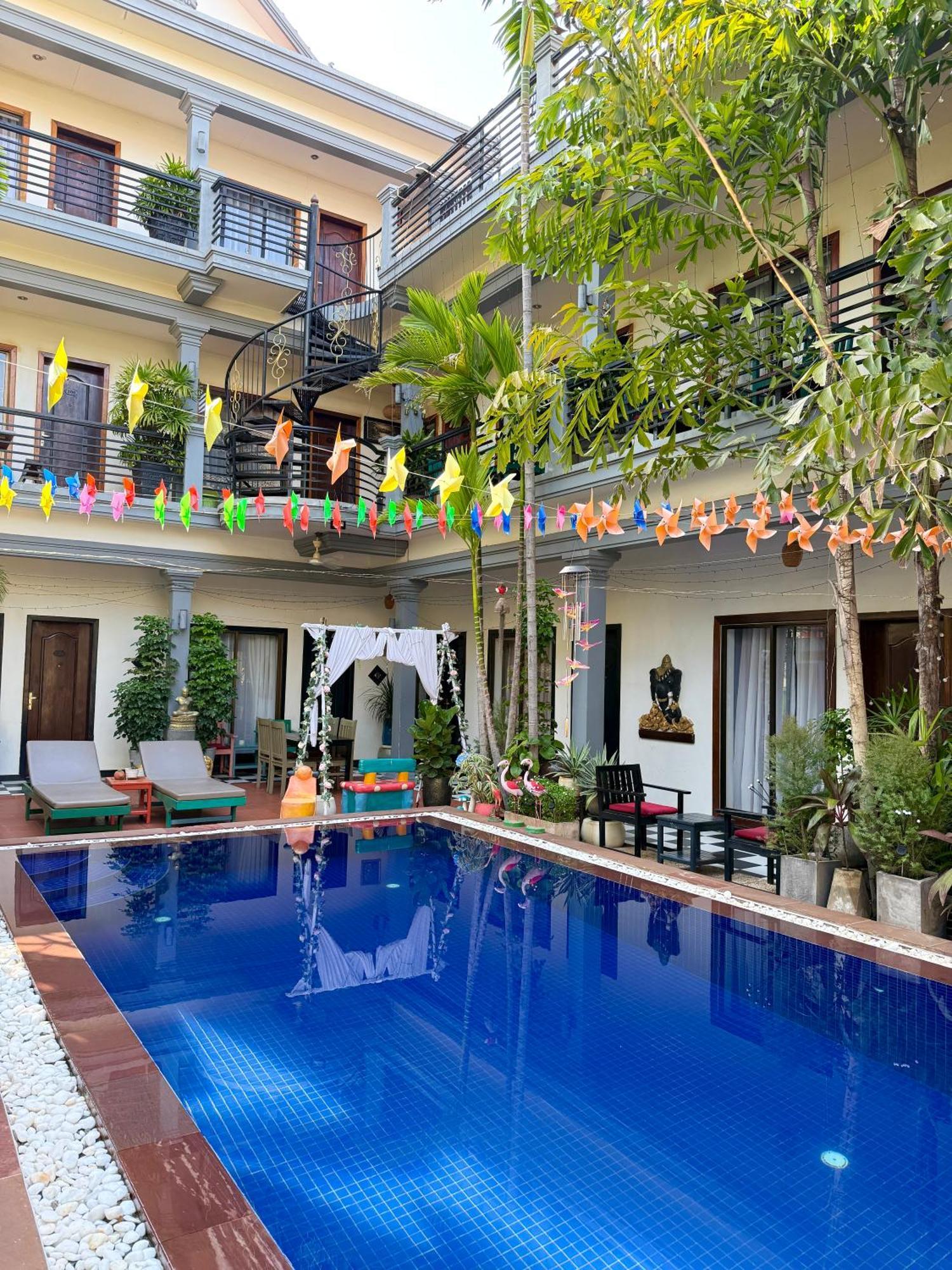 Asanak D'Angkor Boutique Hotel Siem Reap Buitenkant foto